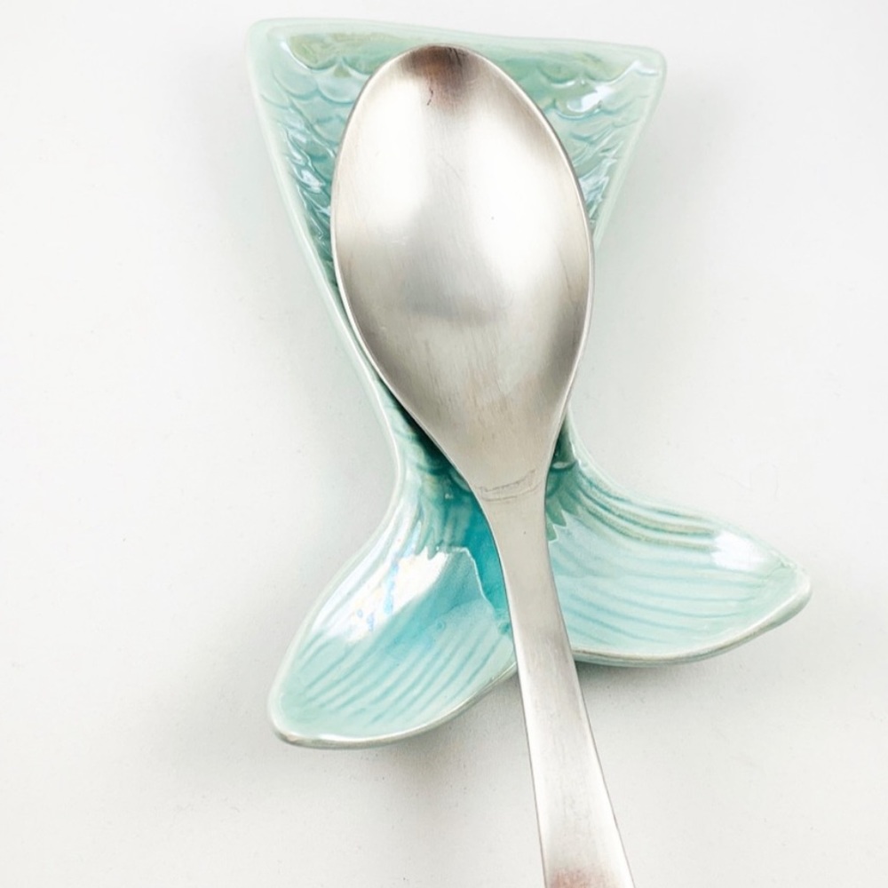 Pearlized Ceramic Mermaid Tail Spoon Rest